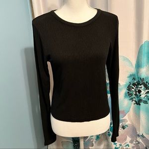 Ribbed cropped long sleeve(OS)